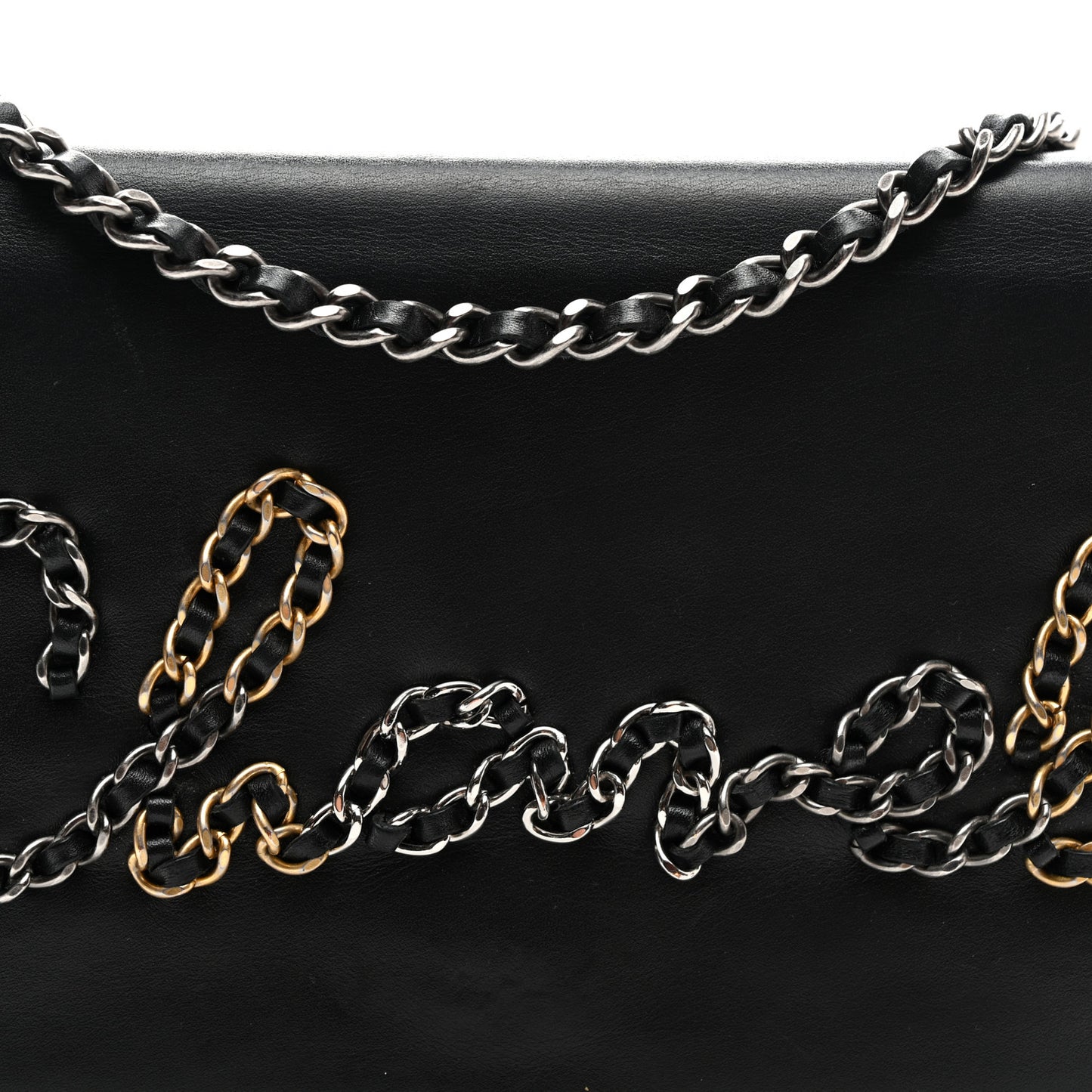 Calfskin Chain 20s Signe Wallet on Chain WOC Black