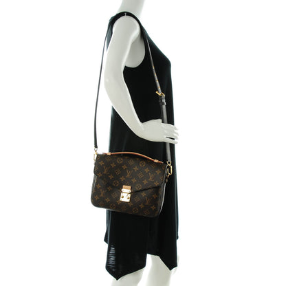 Louis Vuitton Monogram Pochette Metis 2 of 7