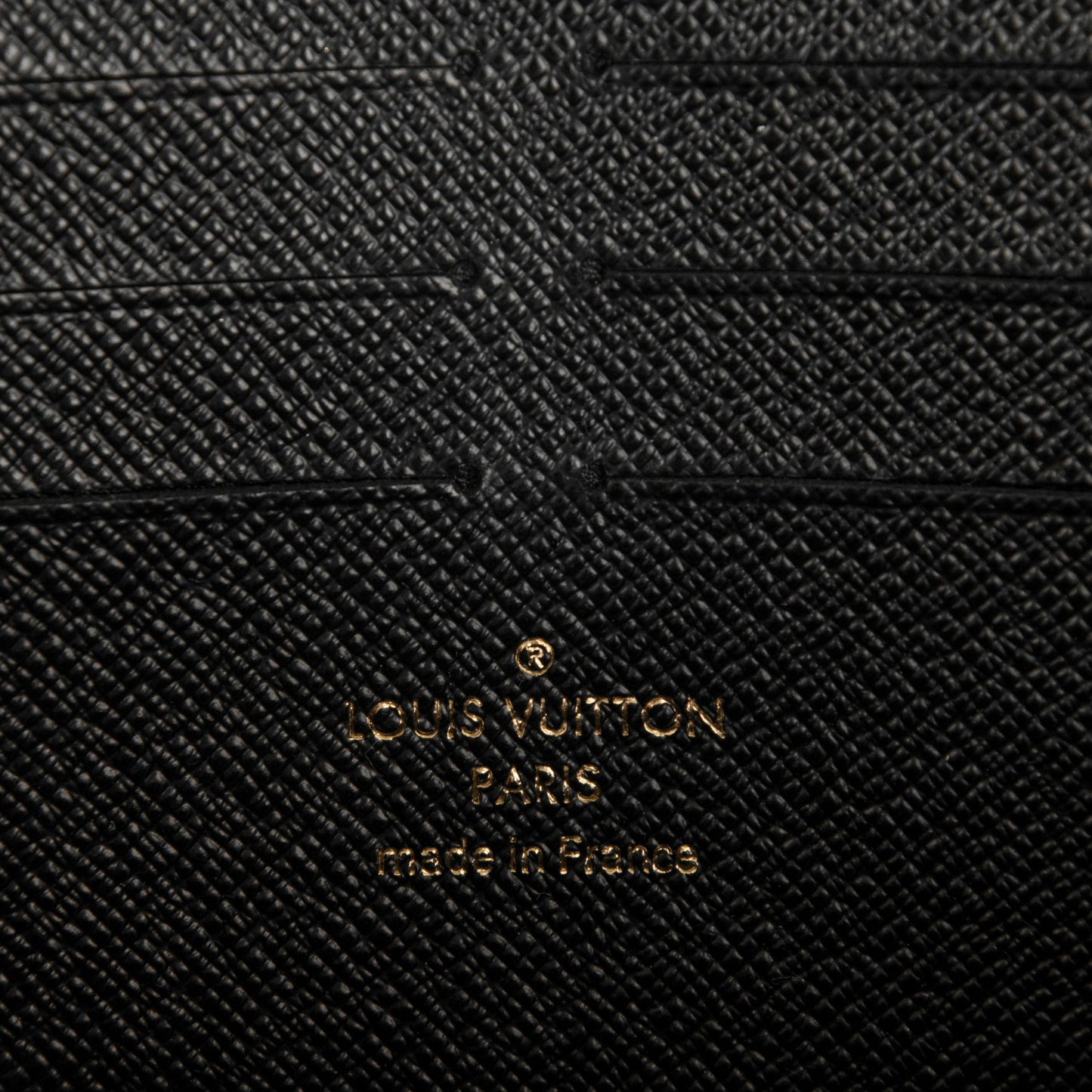 Epi Twist Chain Wallet Black