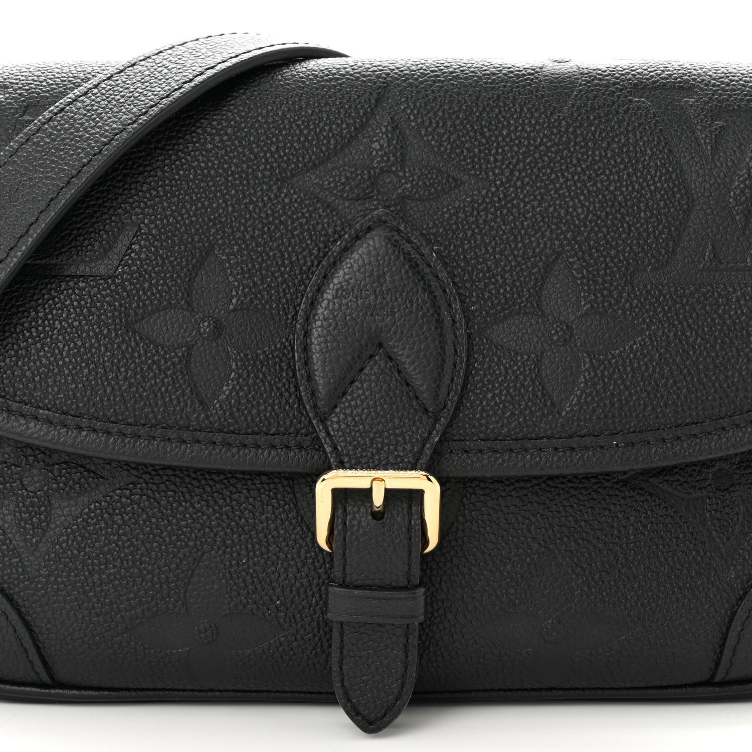 Louis Vuitton Empreinte Monogram Giant Diane Black 7 of 9