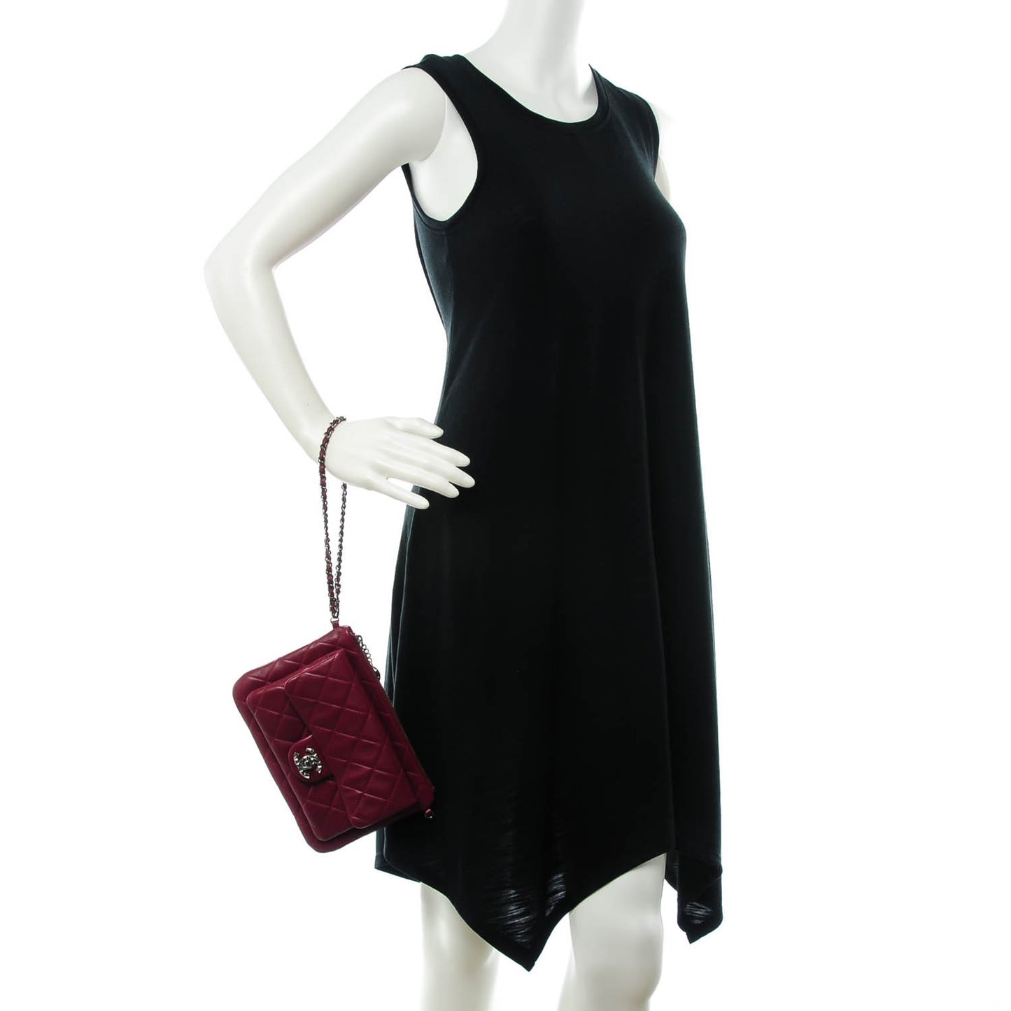 Lambskin Mineral Nights Flap Wristlet Dark Red