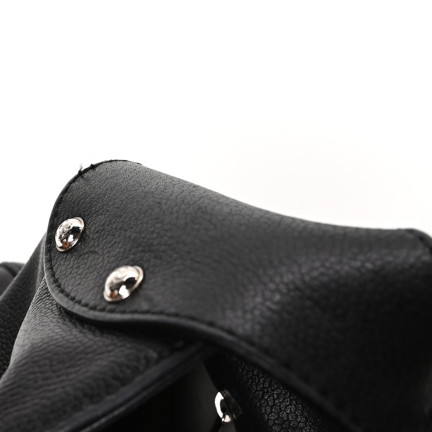 Caviar Stitched Pocket In The City Hobo Black