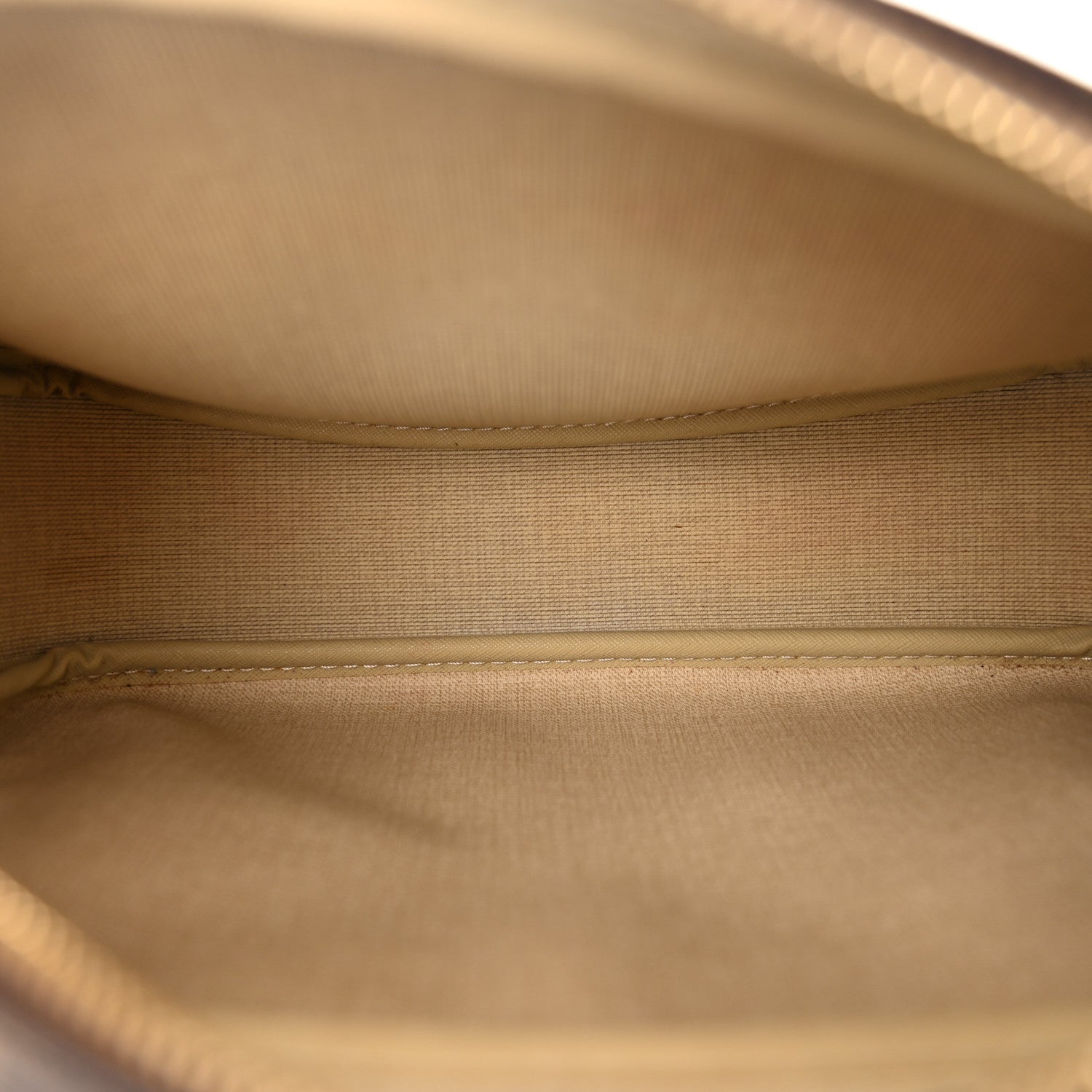 Louis Vuitton Monogram Reporter PM 6 of 13
