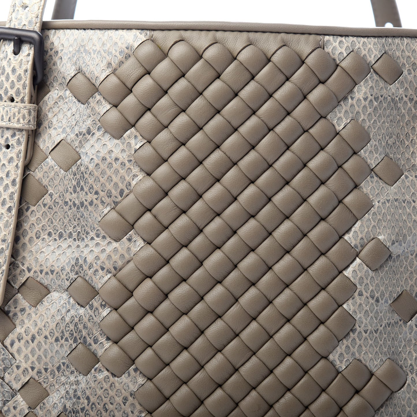 Nappa Ayers Intrecciato Medium Seamless Tote Limestone