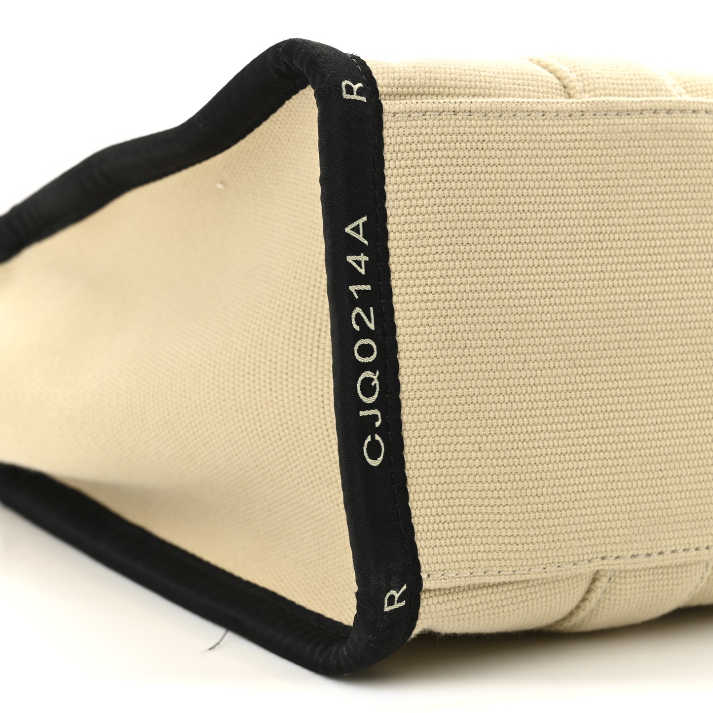 Jacquard Small The Traveler Tote Bag Warm Sand