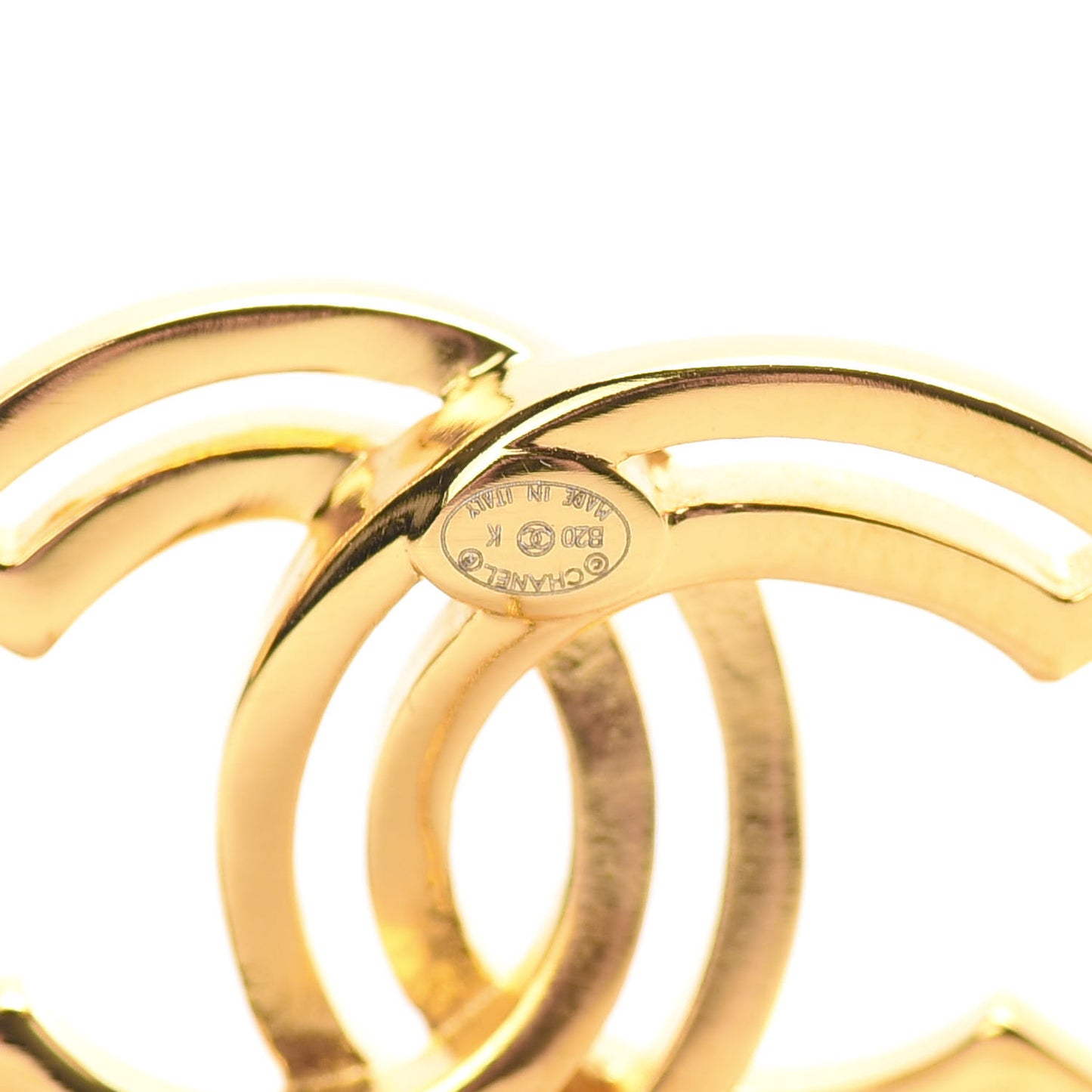 Metal Obazine CC Earrings Gold