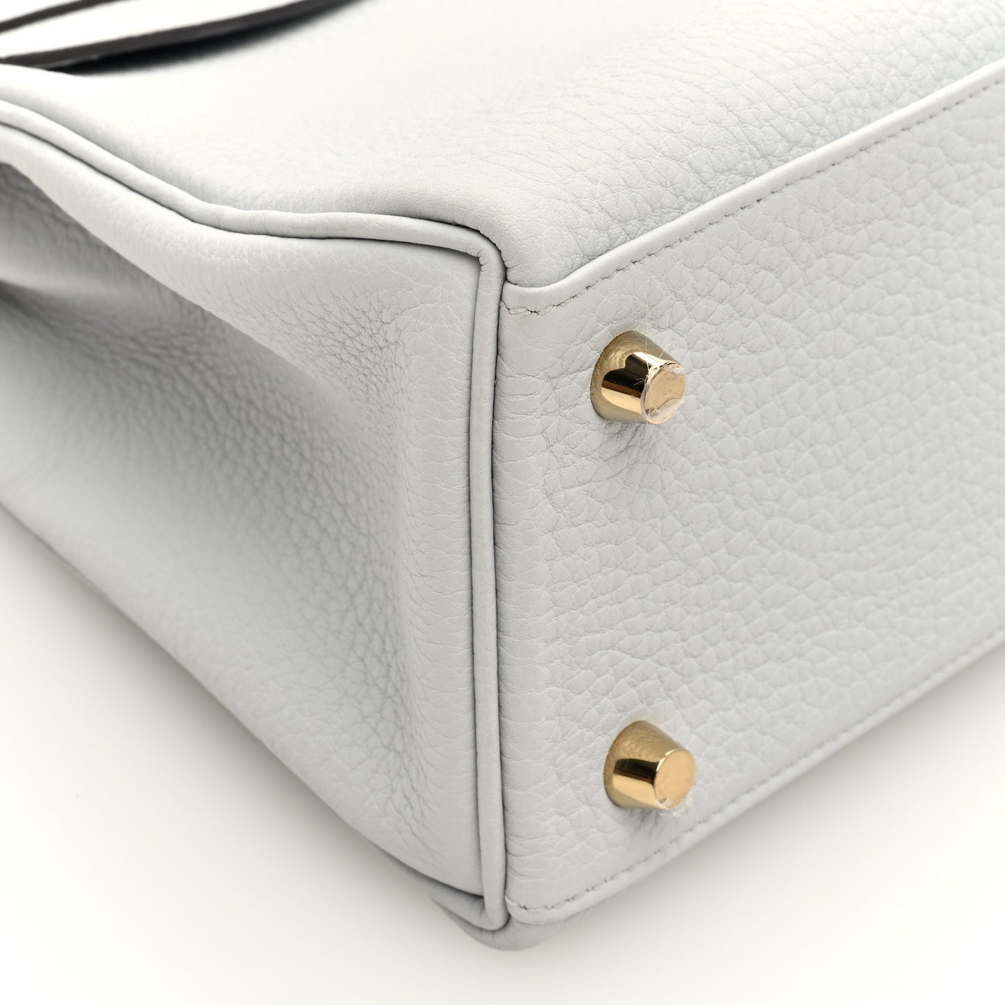 Togo Kelly Retourne 25 Gris Pale