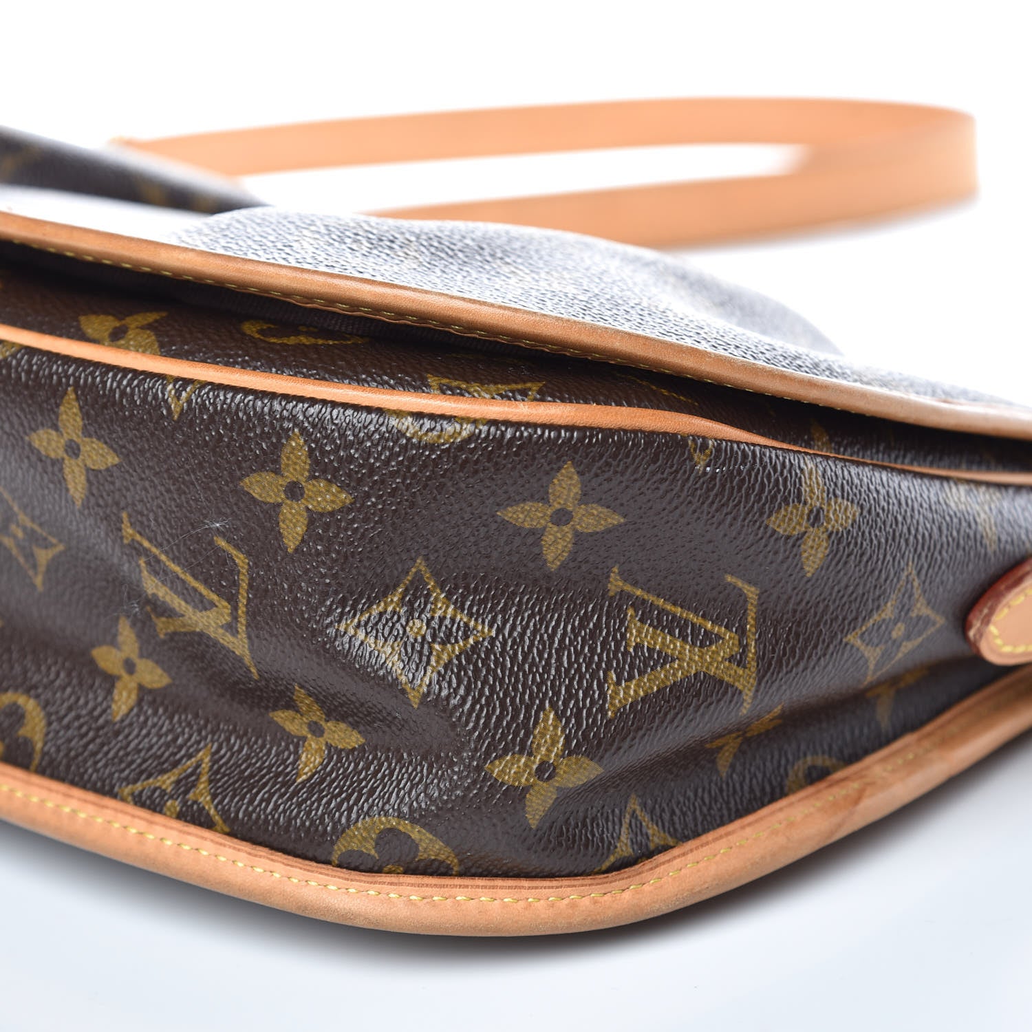 Louis Vuitton Monogram Menilmontant PM 8 of 14