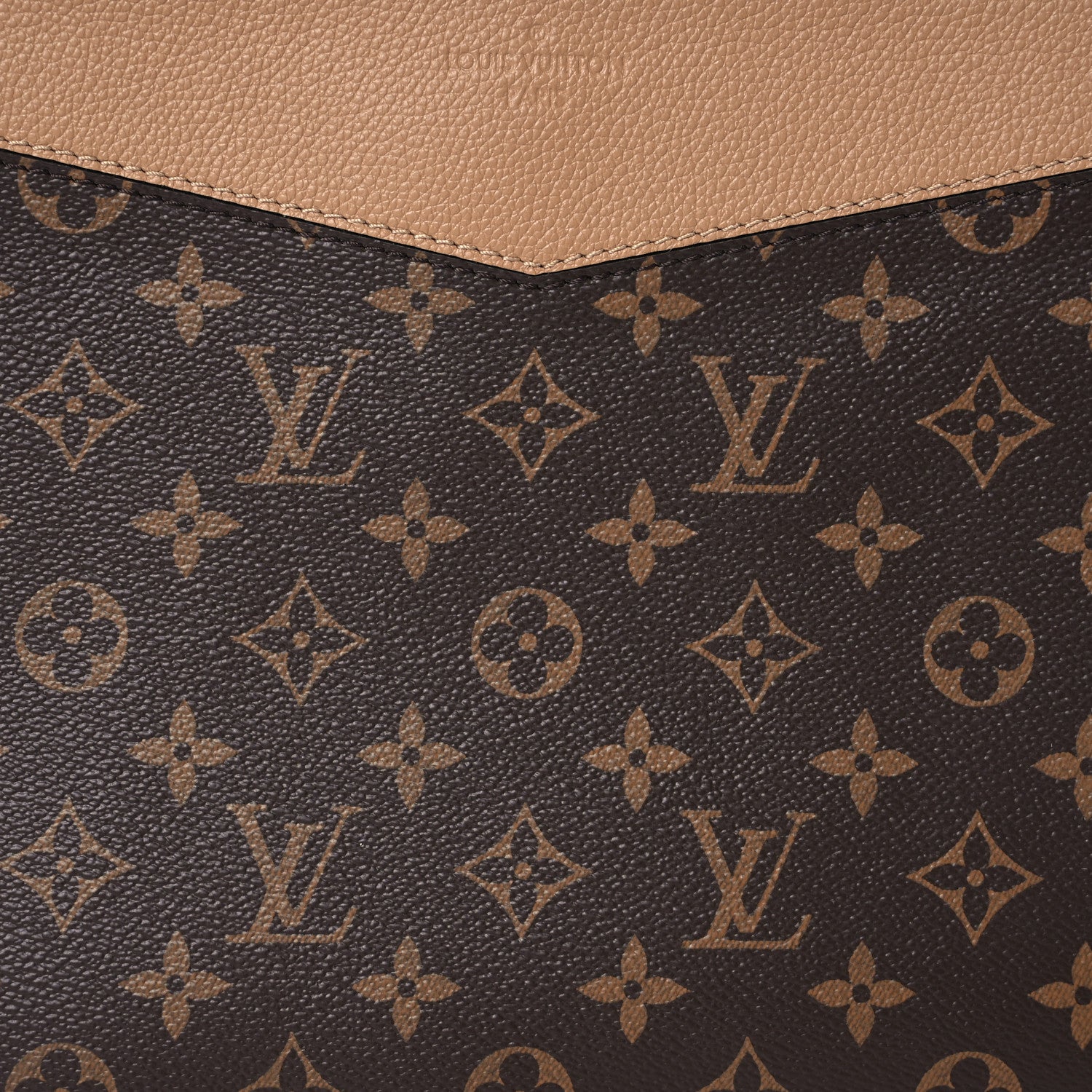 Louis Vuitton Monogram Daily Pouch Sesame 9 of 12