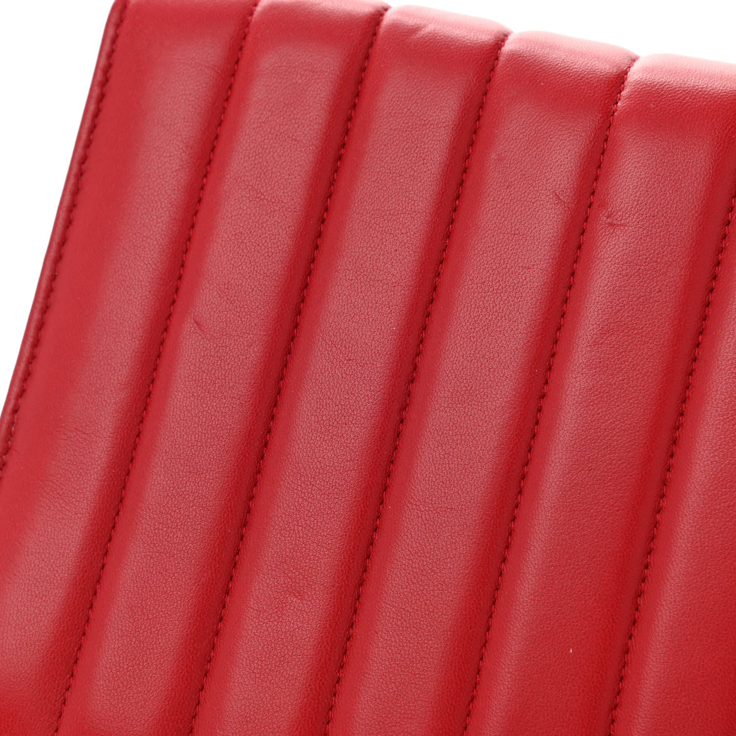 Saint Laurent Lambskin Matelasse Monogram Vicky Chain Wallet Rouge Eros 7 of 8
