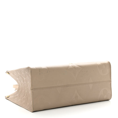 Louis Vuitton Empreinte Monogram Giant Onthego MM Tourterelle 4 of 13
