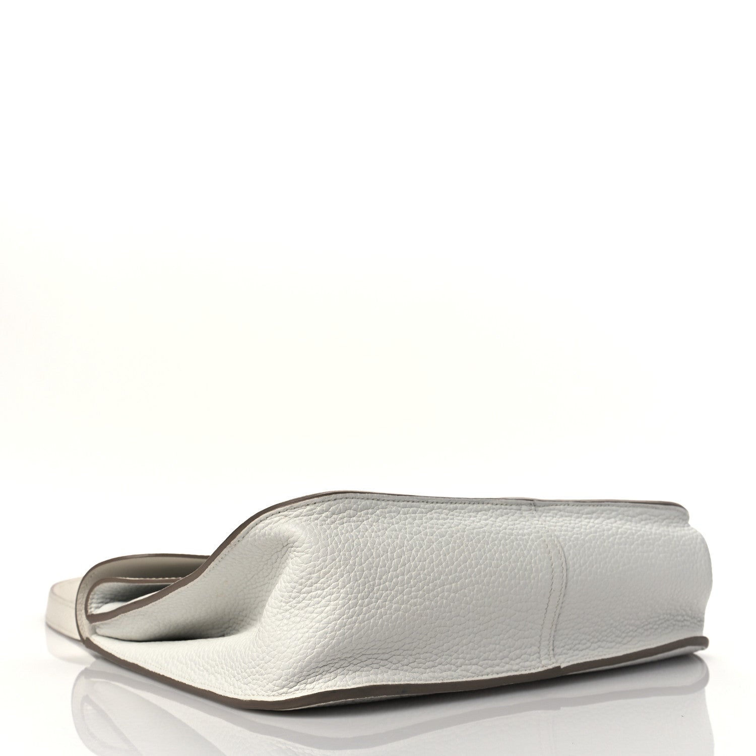Hermes Taurillon Clemence Halzan 31 GM Craie 3 of 9