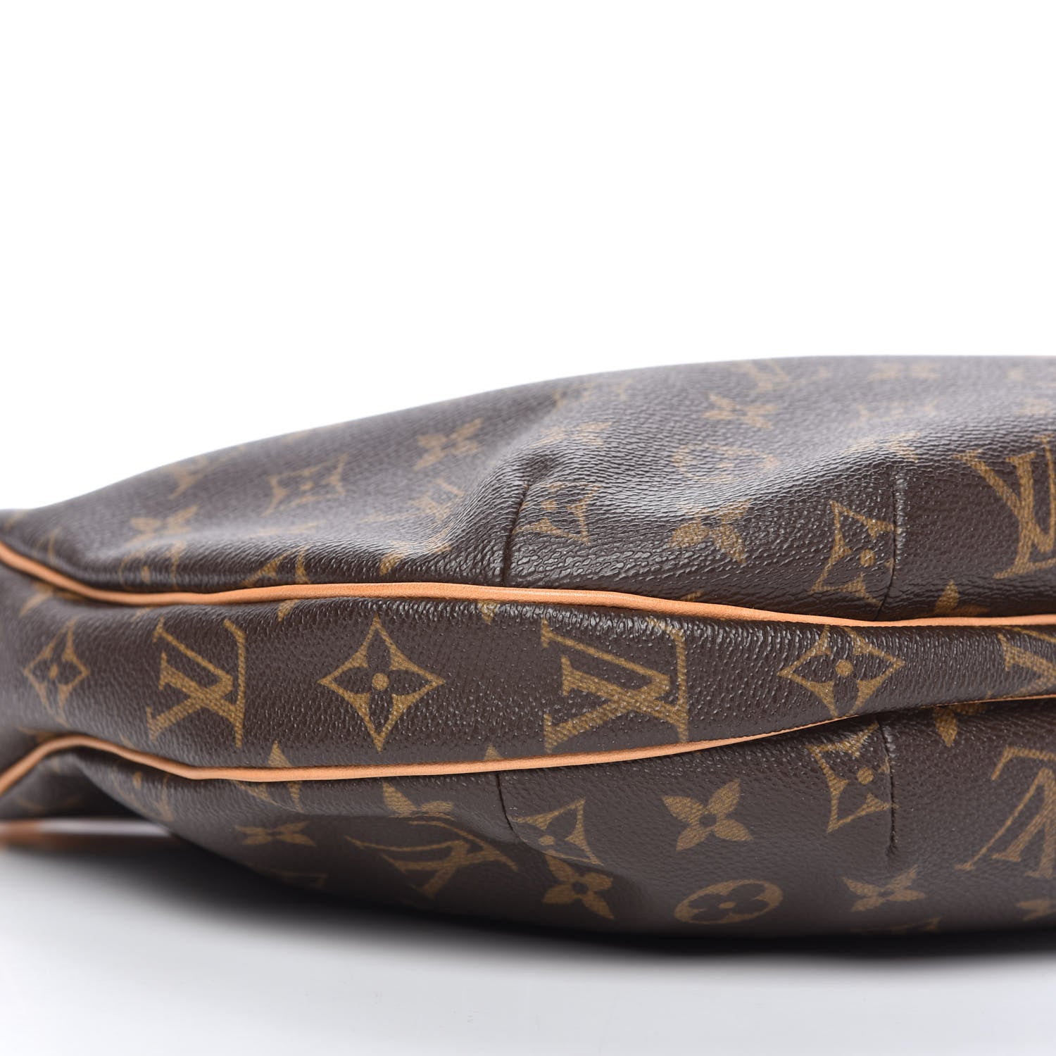 Louis Vuitton Monogram Croissant MM 6 of 9