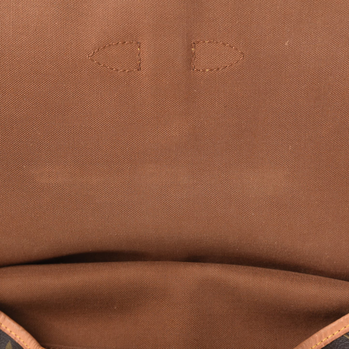 Monogram Saumur 30