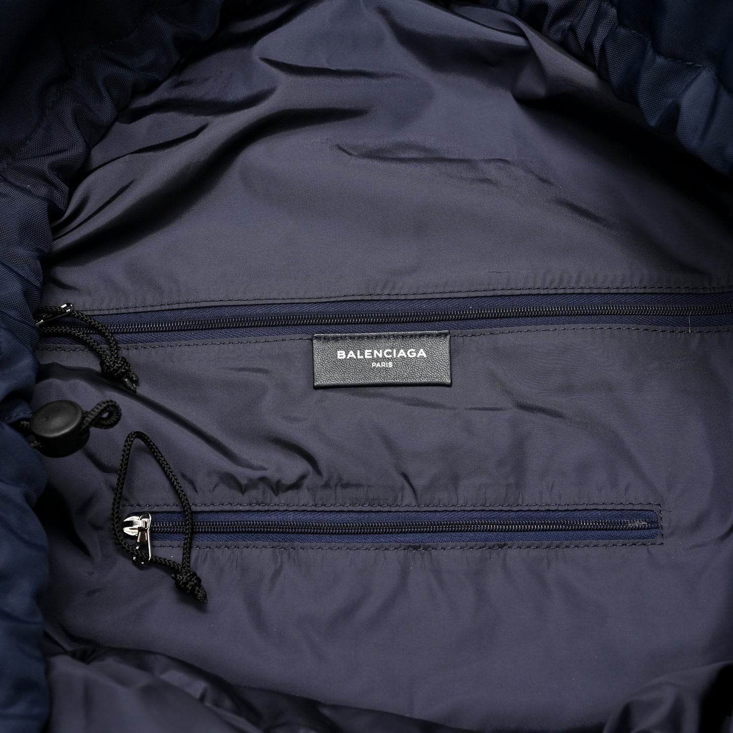 Textured Sport Nylon Logo Embroidered S Wheel Gym Bag Bleu Navy Rouge
