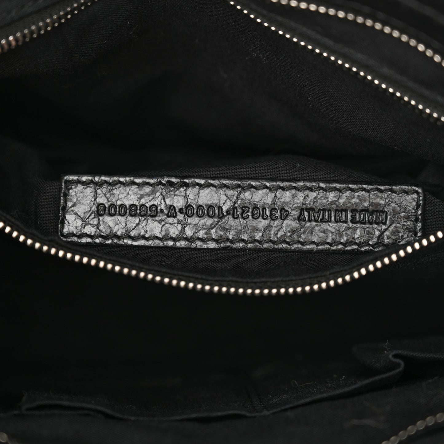 Agneau Classic Silver Hardware S City Black