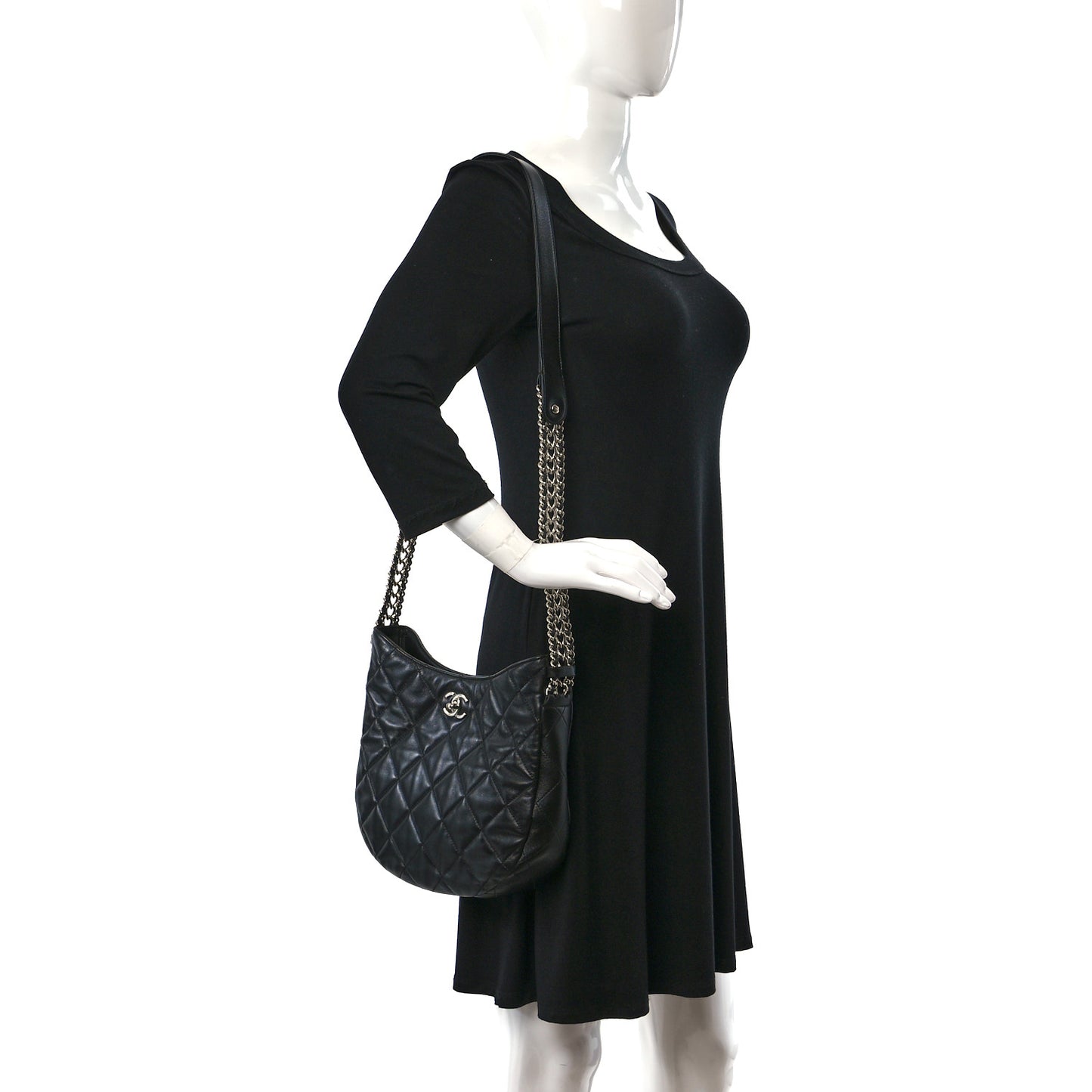 Lambskin Chain Rows Quilted Chain Hobo Black