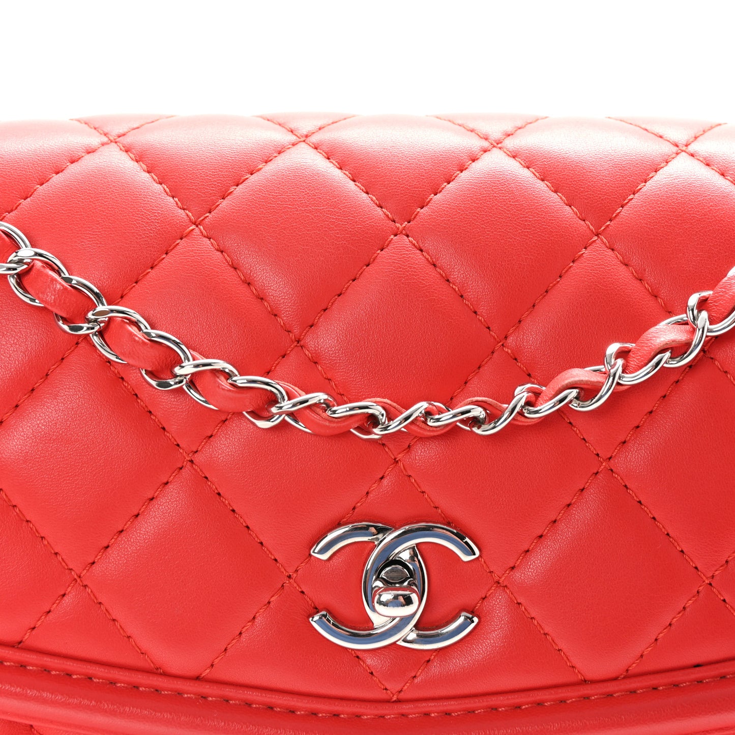 Lambskin Quilted Large Geometric Flap Red