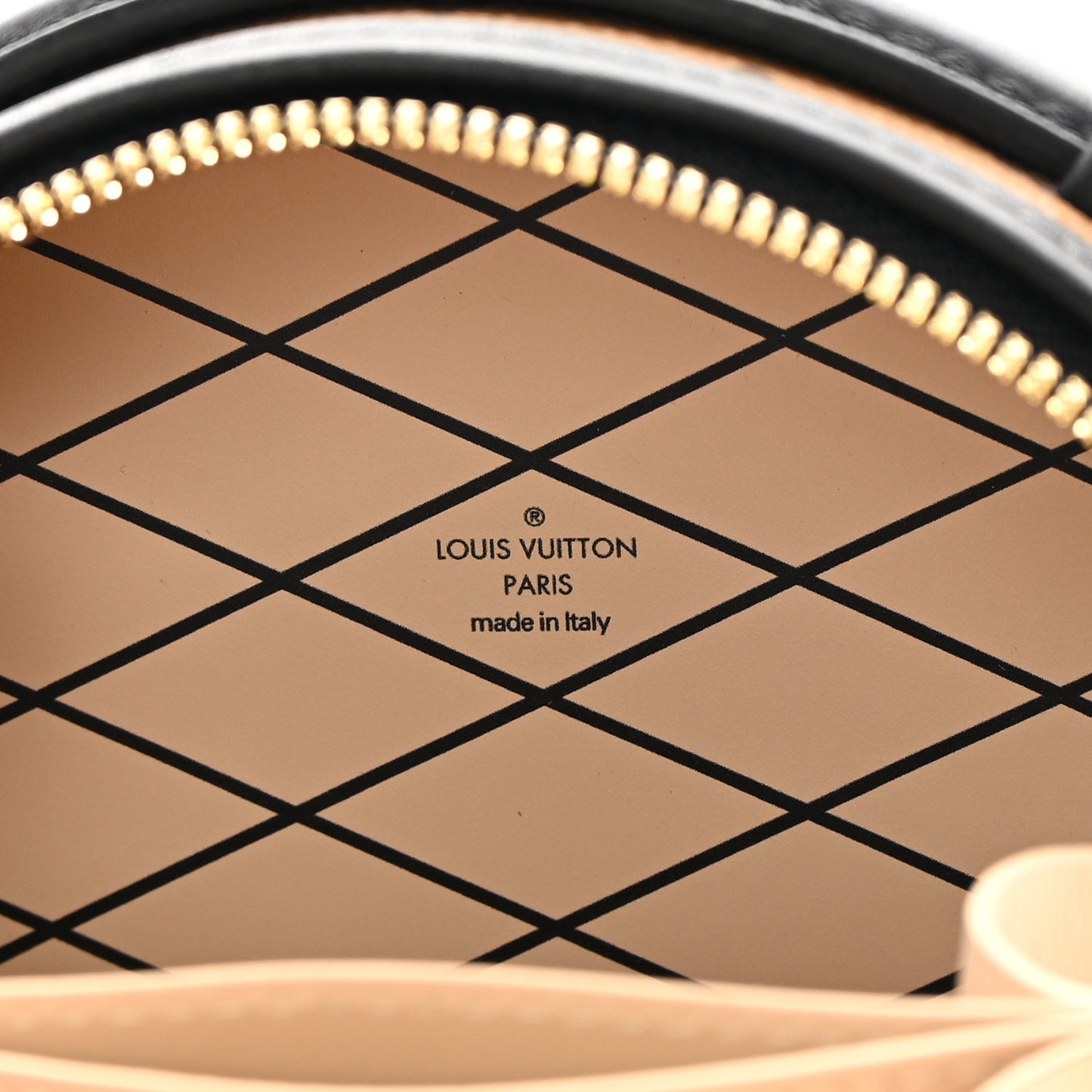 Reverse Monogram Mini Boite Chapeau
