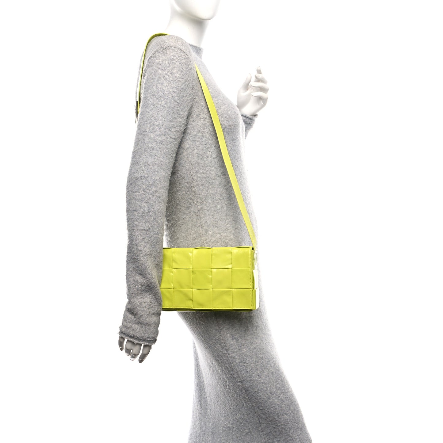 Paper Calfskin Maxi Intreccio Cassette Crossbody Bag Kiwi