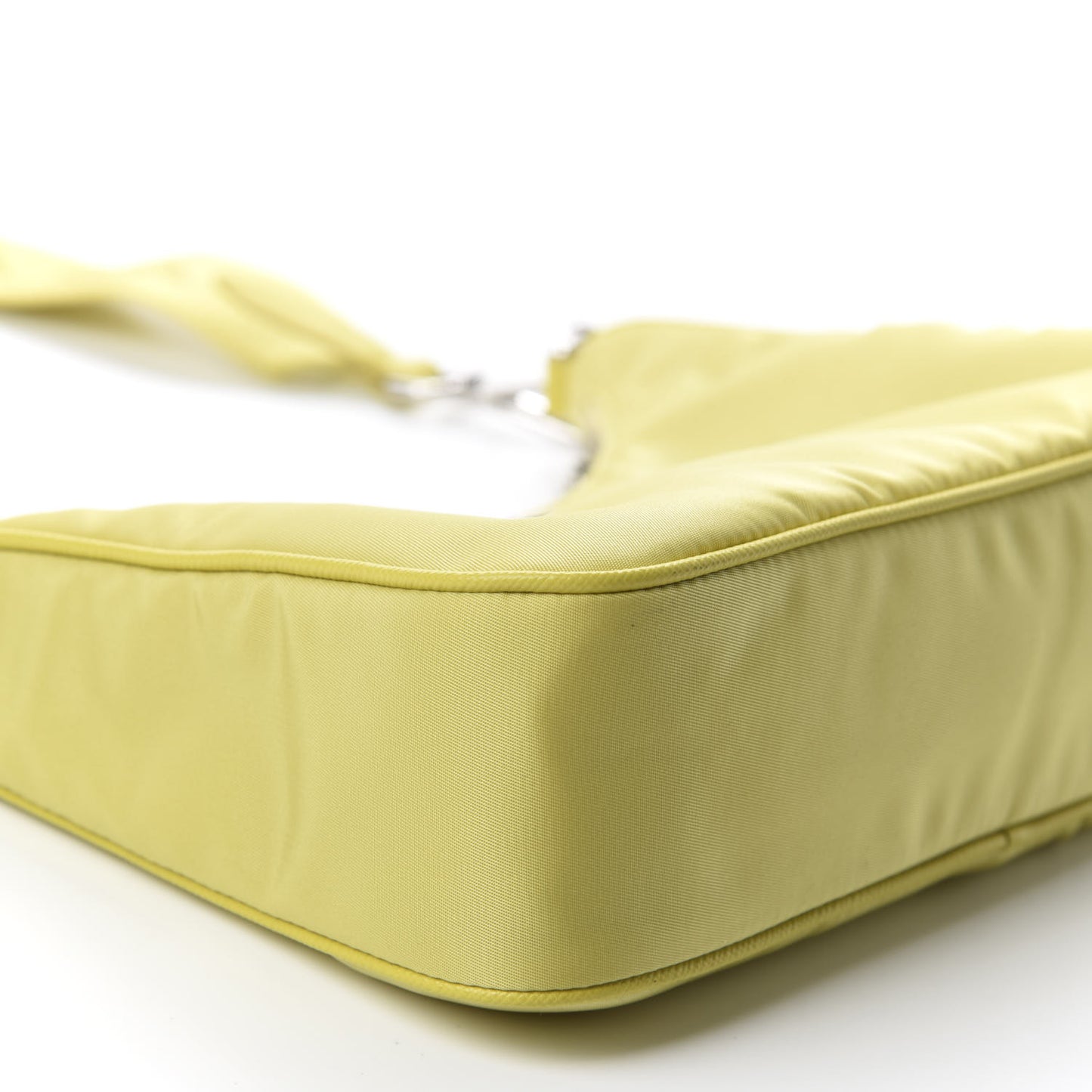 Nylon Saffiano Re-Edition 2005 Shoulder Bag Ananas