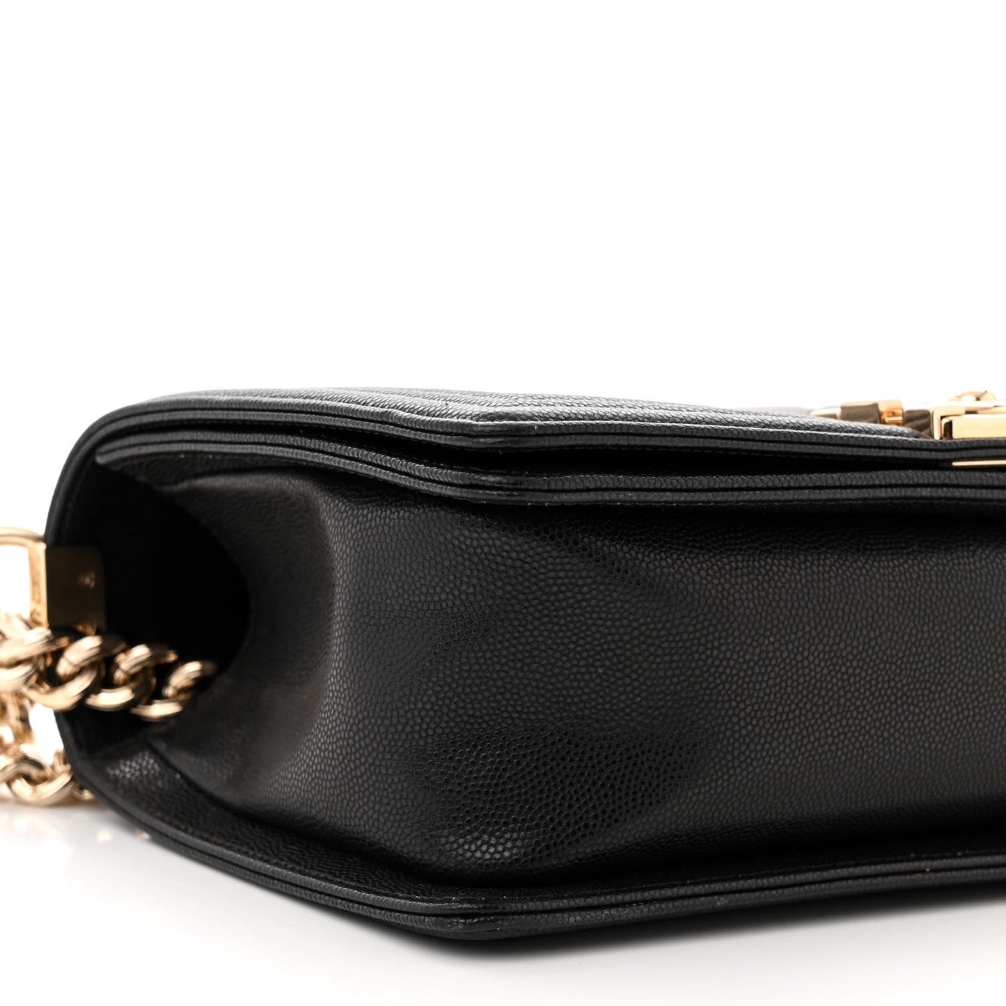Caviar Quilted Medium Boy Flap Black