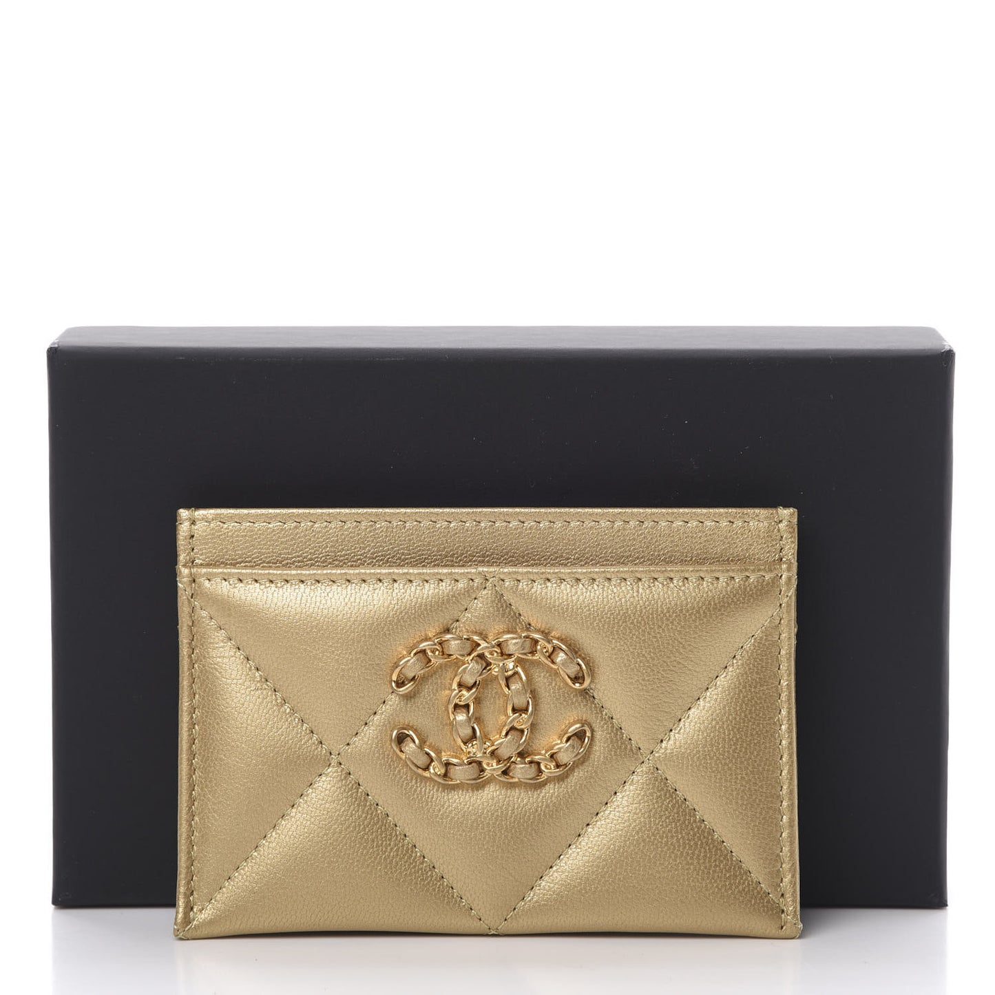 Metallic Goatskin Quilted Chanel 19 Card Holder Gold