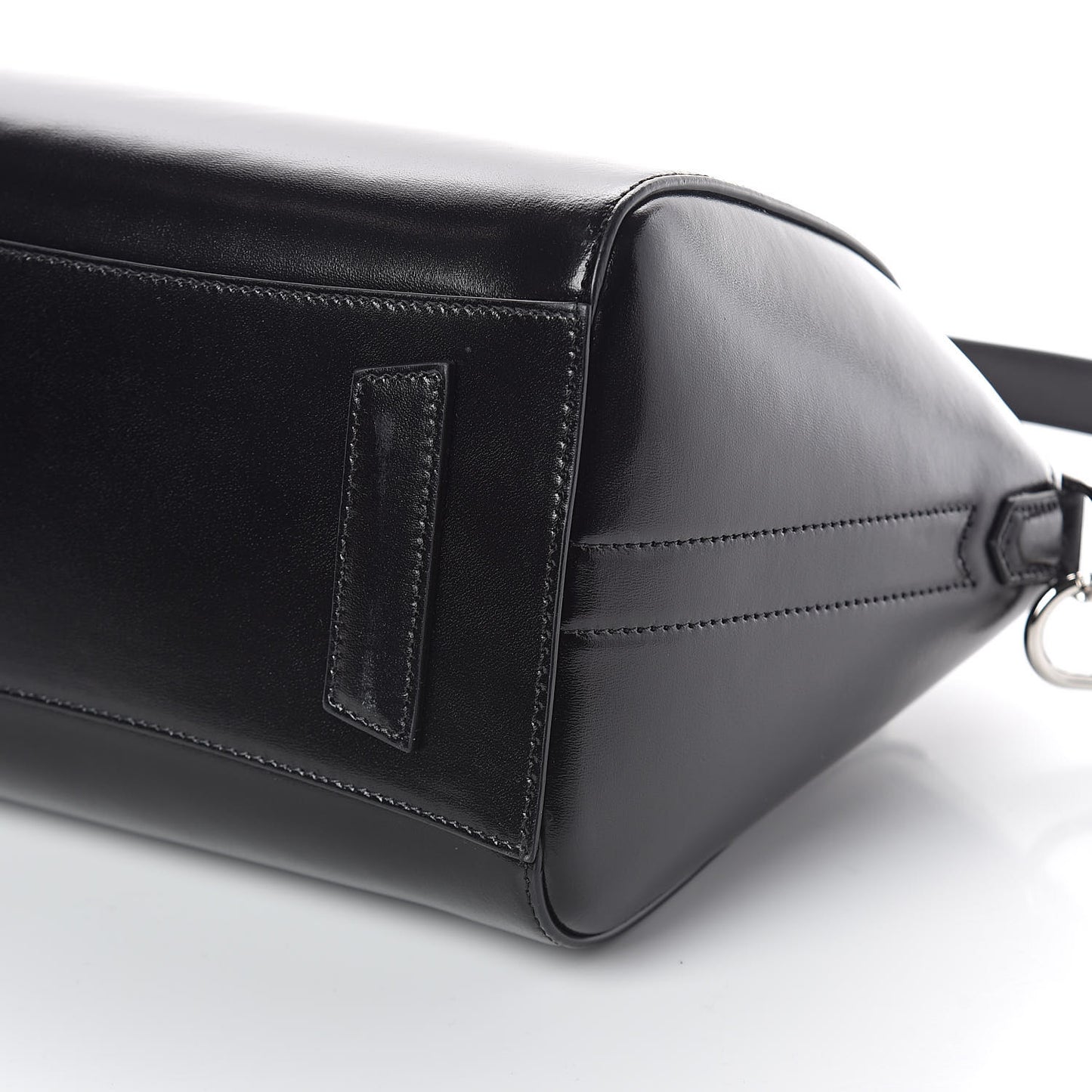 Shiny Lord Calfskin Small Antigona Black