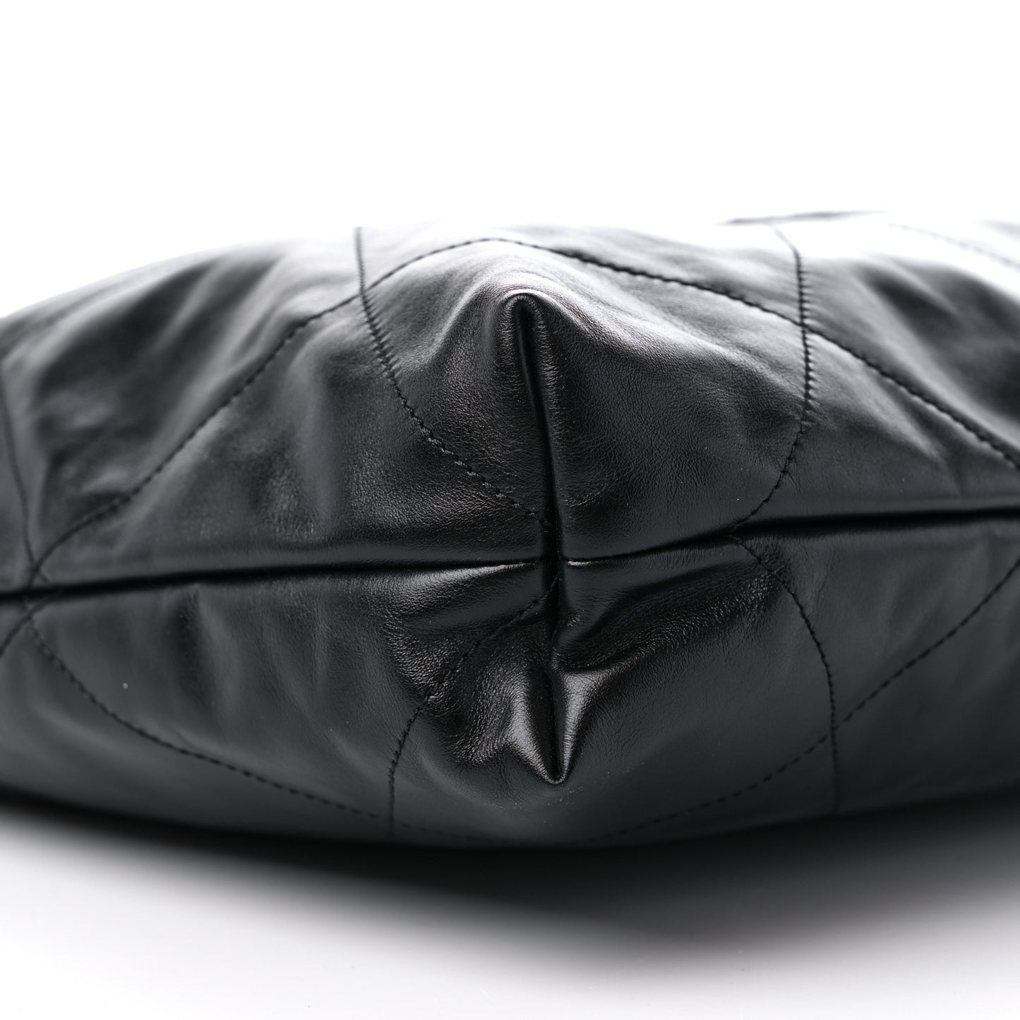 Shiny Calfskin Quilted Chanel 22 So Black