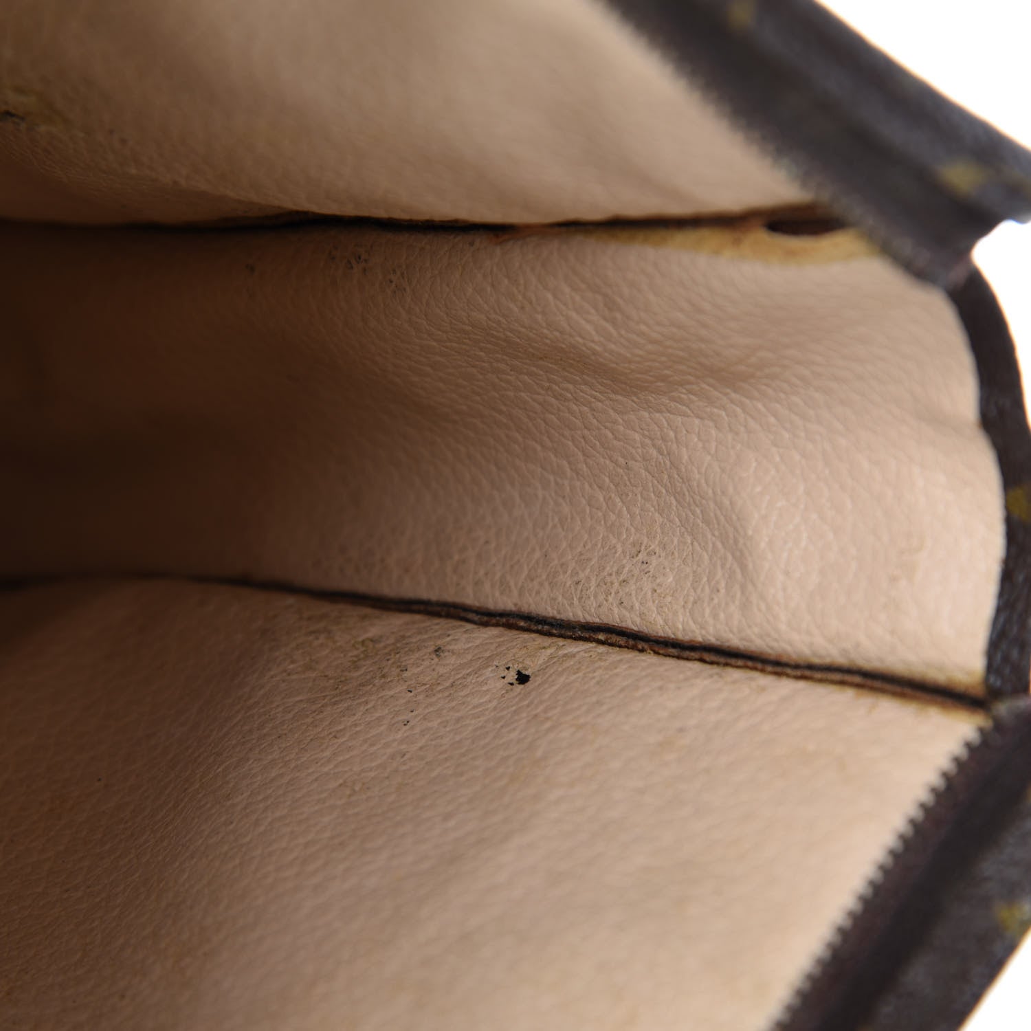 Louis Vuitton Monogram Toiletry Pouch 26 11 of 12