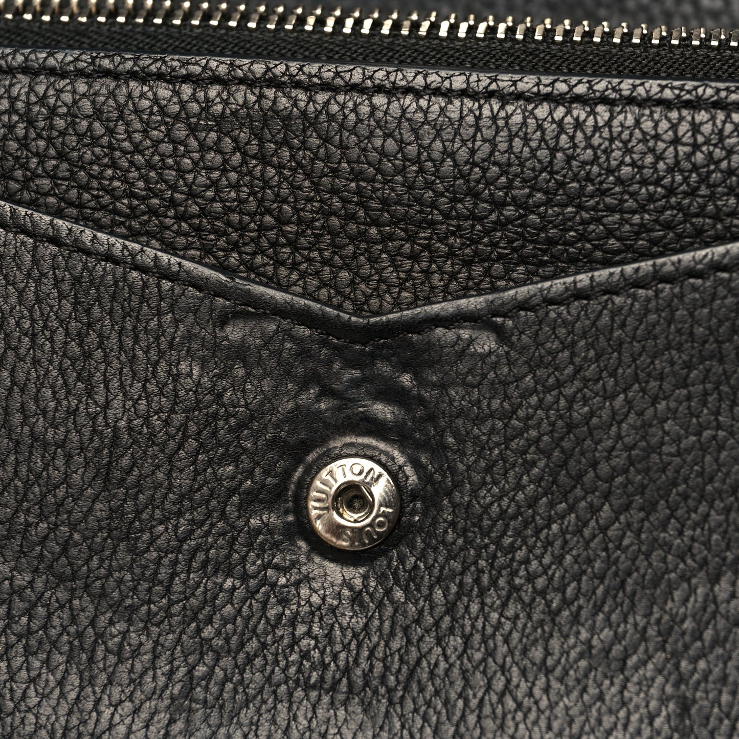 Soft Calfskin My Lockme Wallet Black
