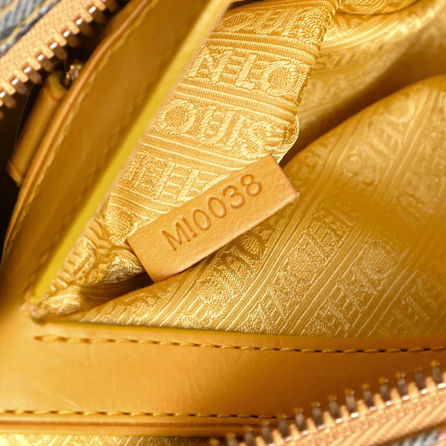 Monogram Pulp Defile Weekender PM Yellow