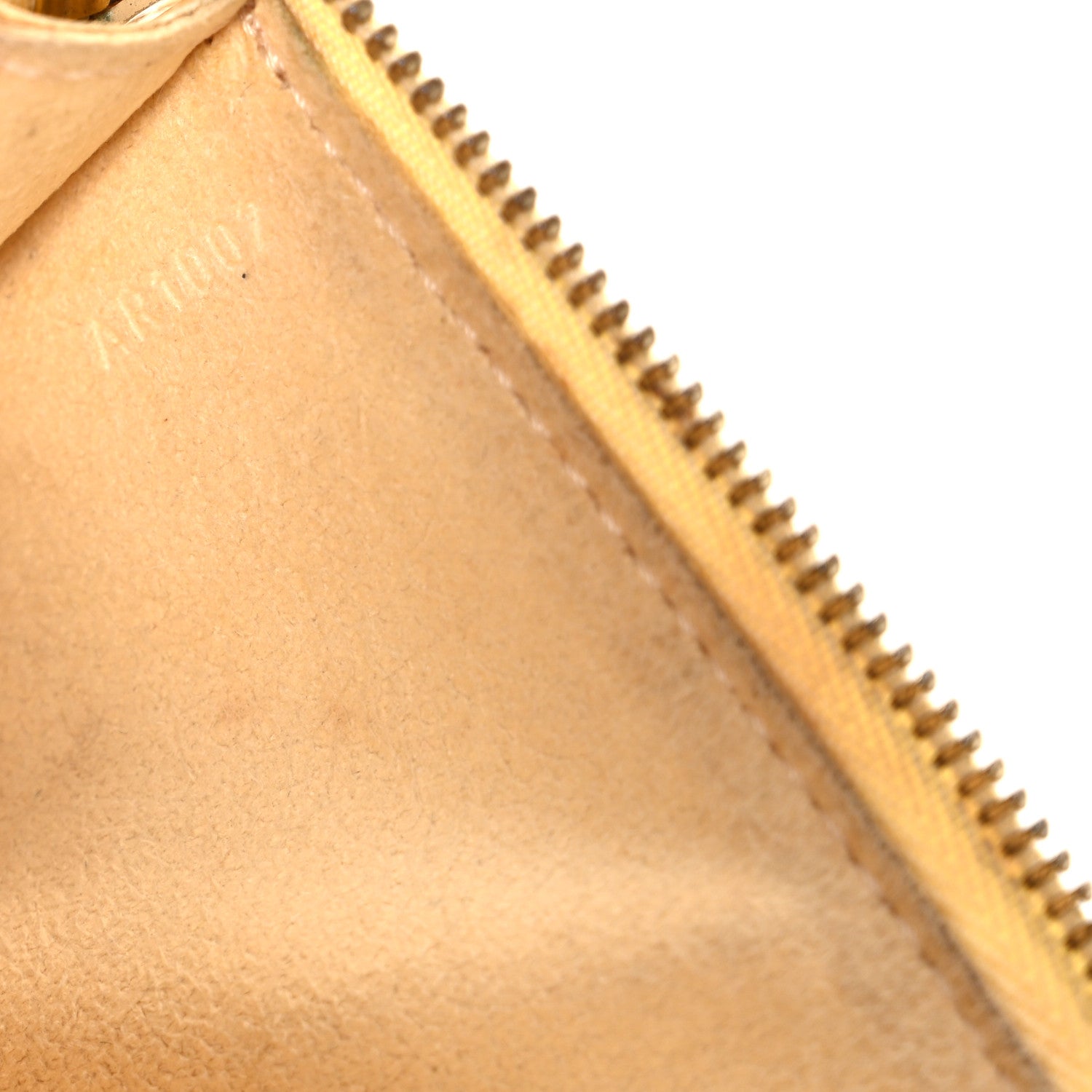 Louis Vuitton Epi Pochette Accessories 24 Vanilla 7 of 10