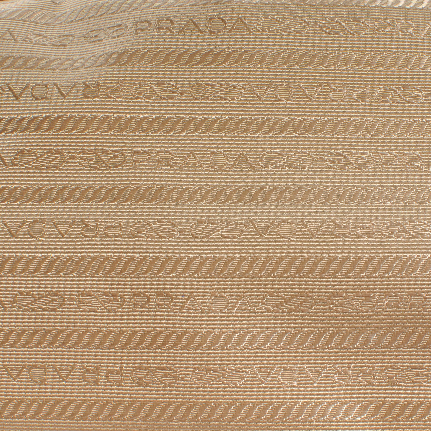 Saffiano Lux Medium Tote Sabbia