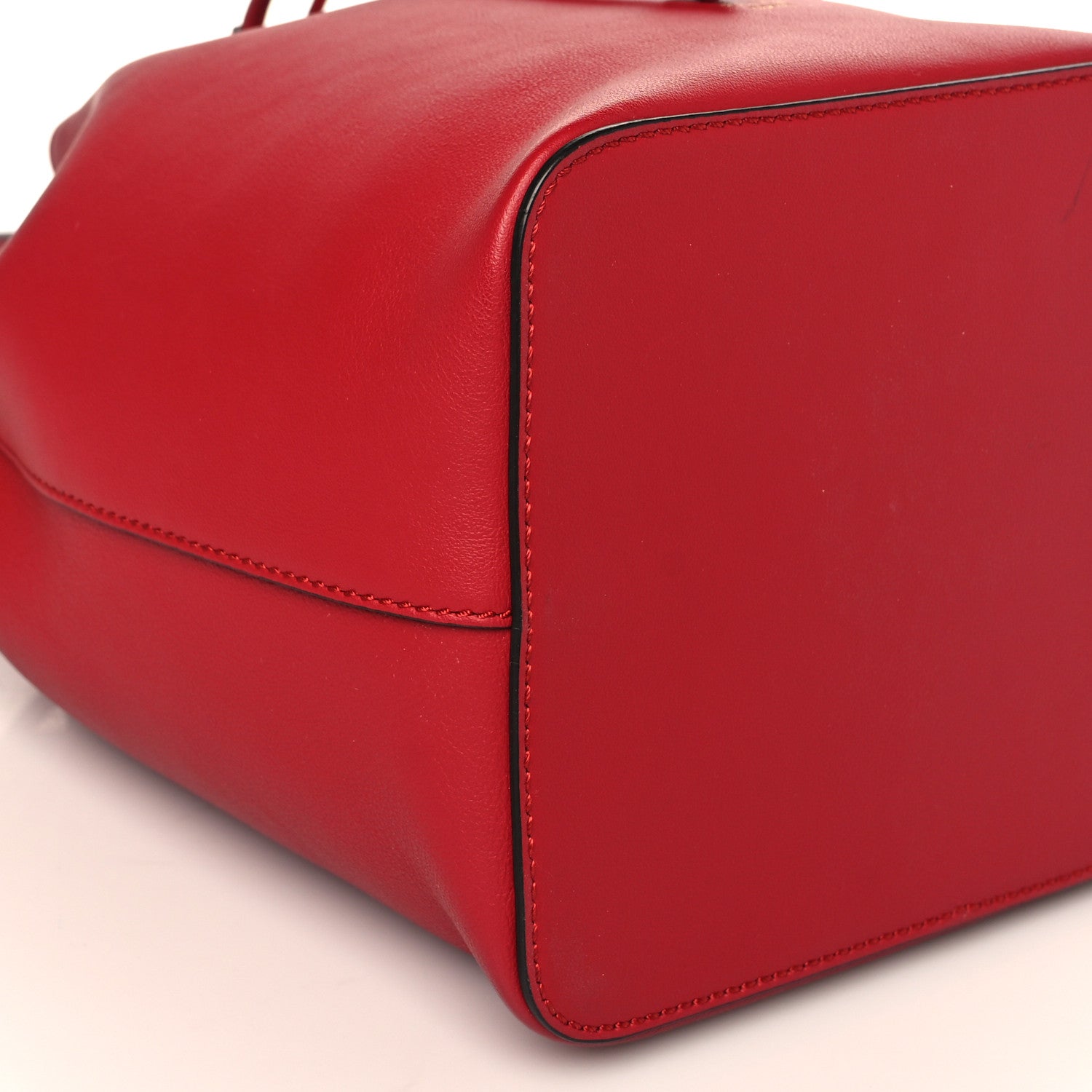 Fendi Vitello Grace Matte F is Fendi Grande Mon Tresor Bucket Bag Fragola 8 of 9