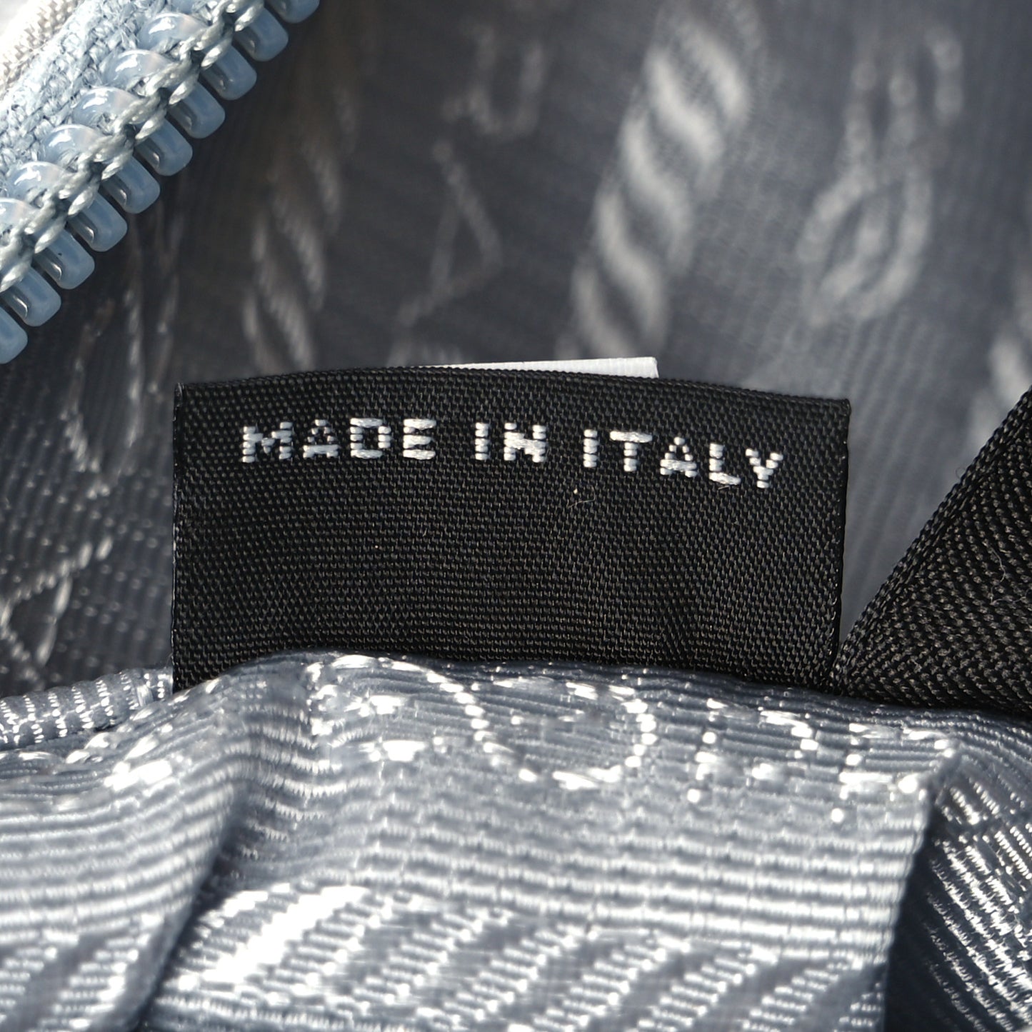 Tessuto Nylon Mini Re-Edition 2000 Bag Fiordaliso
