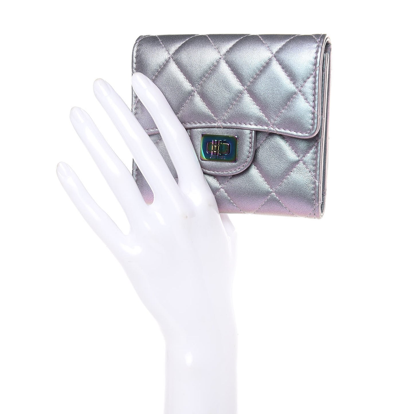 Iridescent Lambskin Quilted 2.55 Reissue Compact Flap Wallet Light Purple
