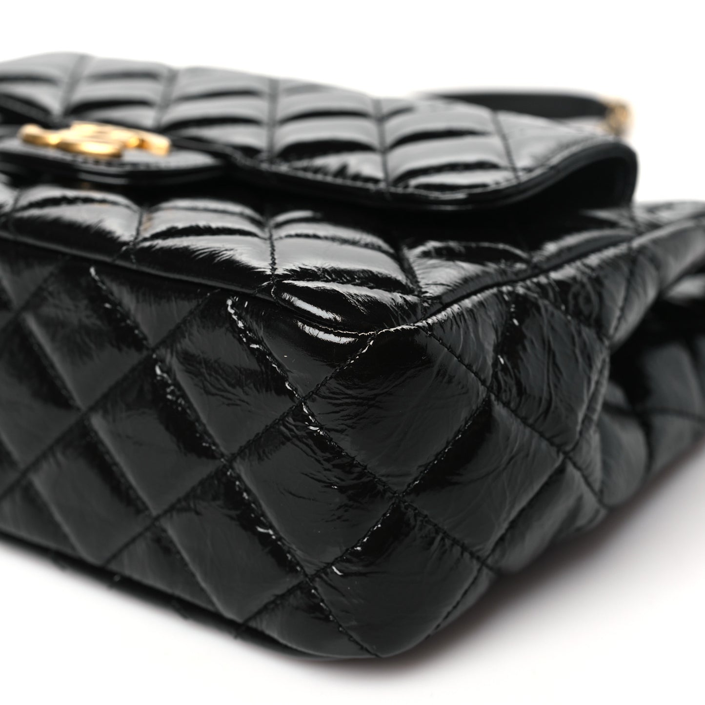 Shiny Crumpled Calfskin Quilted Wavy CC Hobo Black