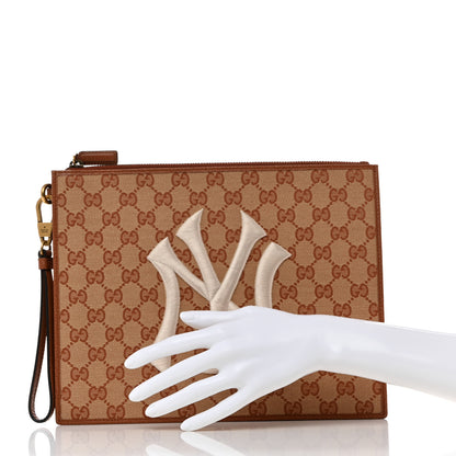 Gucci X MLB GG Monogram NY Yankees Zip Wristlet Pouch Beige Ruggine Ivory 2 of 9
