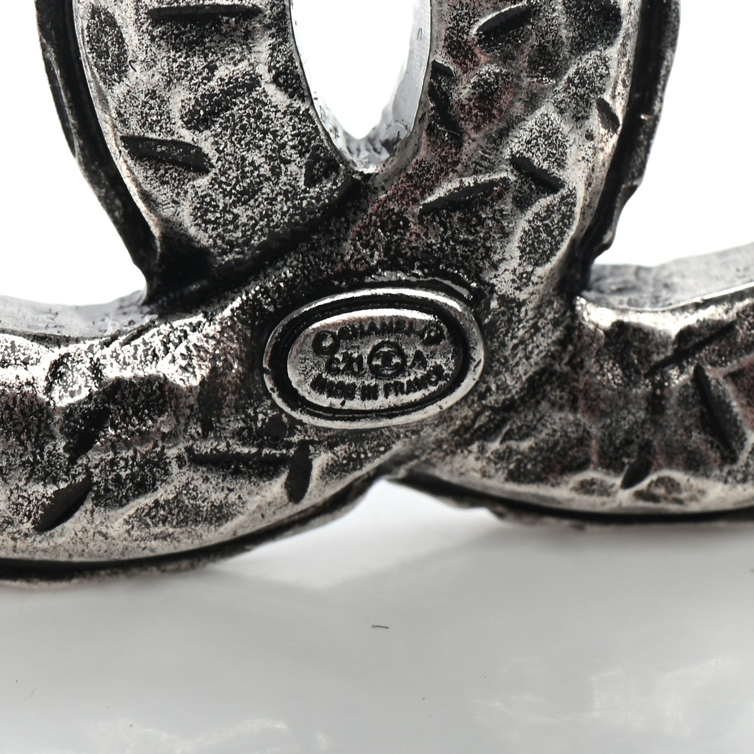 Chanel Ruthenium Crystal CC Brooch 4 of 4