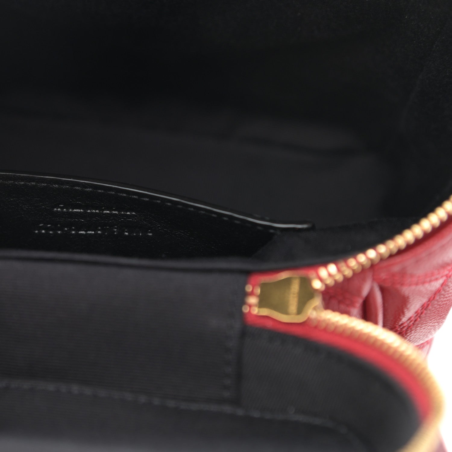 Saint Laurent Grain de Poudre Quilted 80's Vanity Bag Red 7 of 12