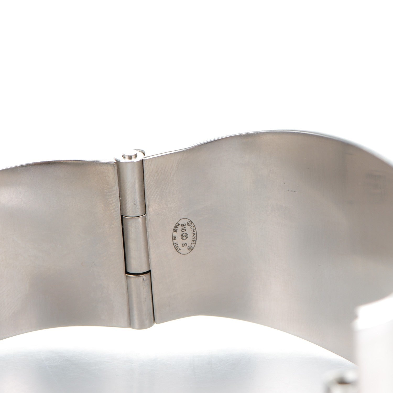 Chanel Metal CC Mirror Cuff Silver 5 of 5