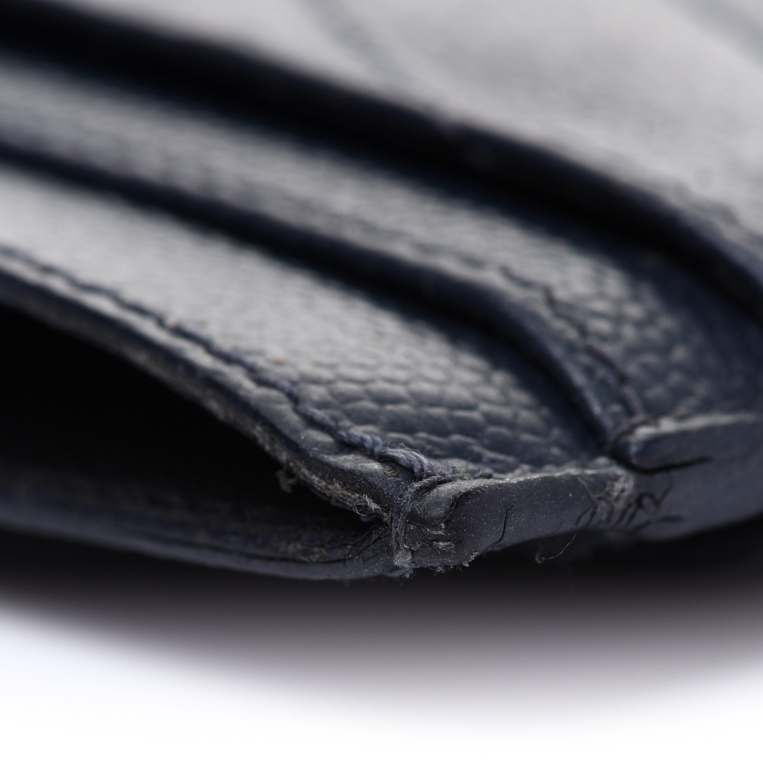 Saint Laurent Grain De Poudre Matelasse Chevron Monogram Credit Card Case Navy 11 of 12