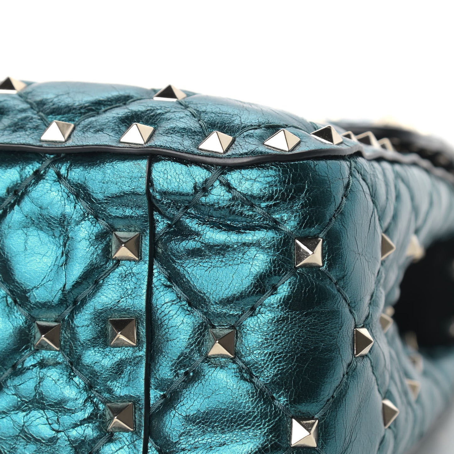 Metallic Wrinkled Lambskin Medium Rockstud Spike Shoulder Bag Peacock