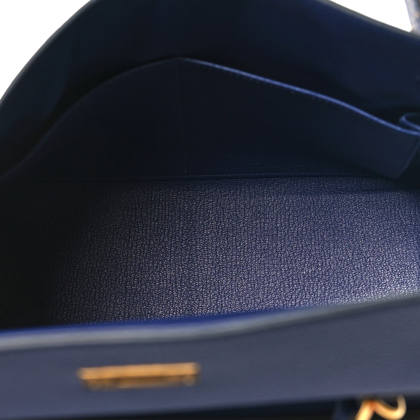 Togo Kelly Retourne 28 Bleu Encre