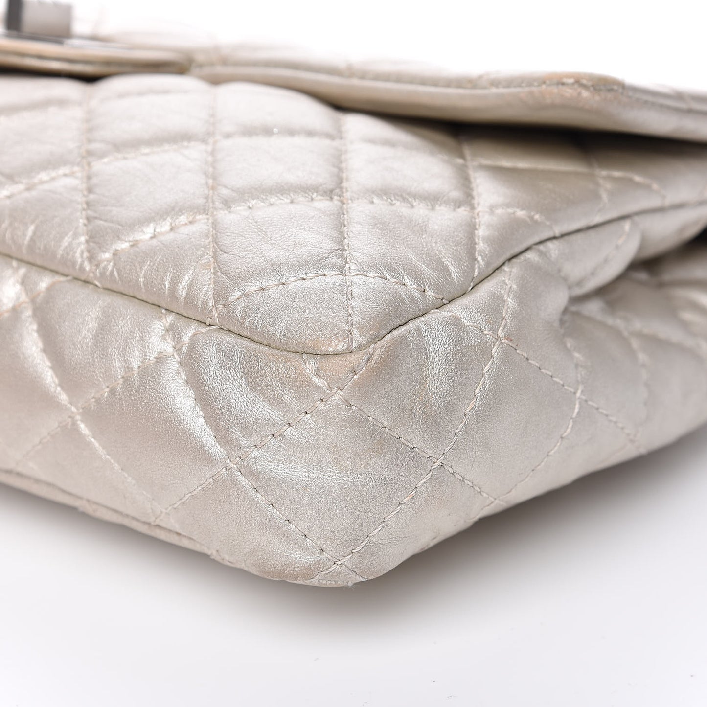 Metallic Calfskin Quilted 2.55 Reissue Clutch Silver
