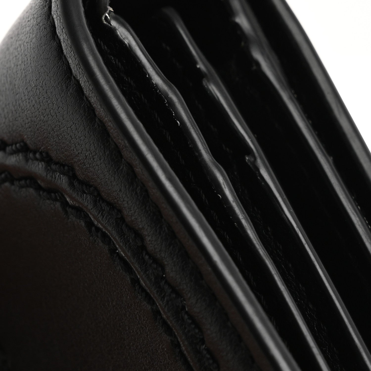Valentino Garavani Calfskin Small VLogo Bi-Fold Wallet Black 11 of 12
