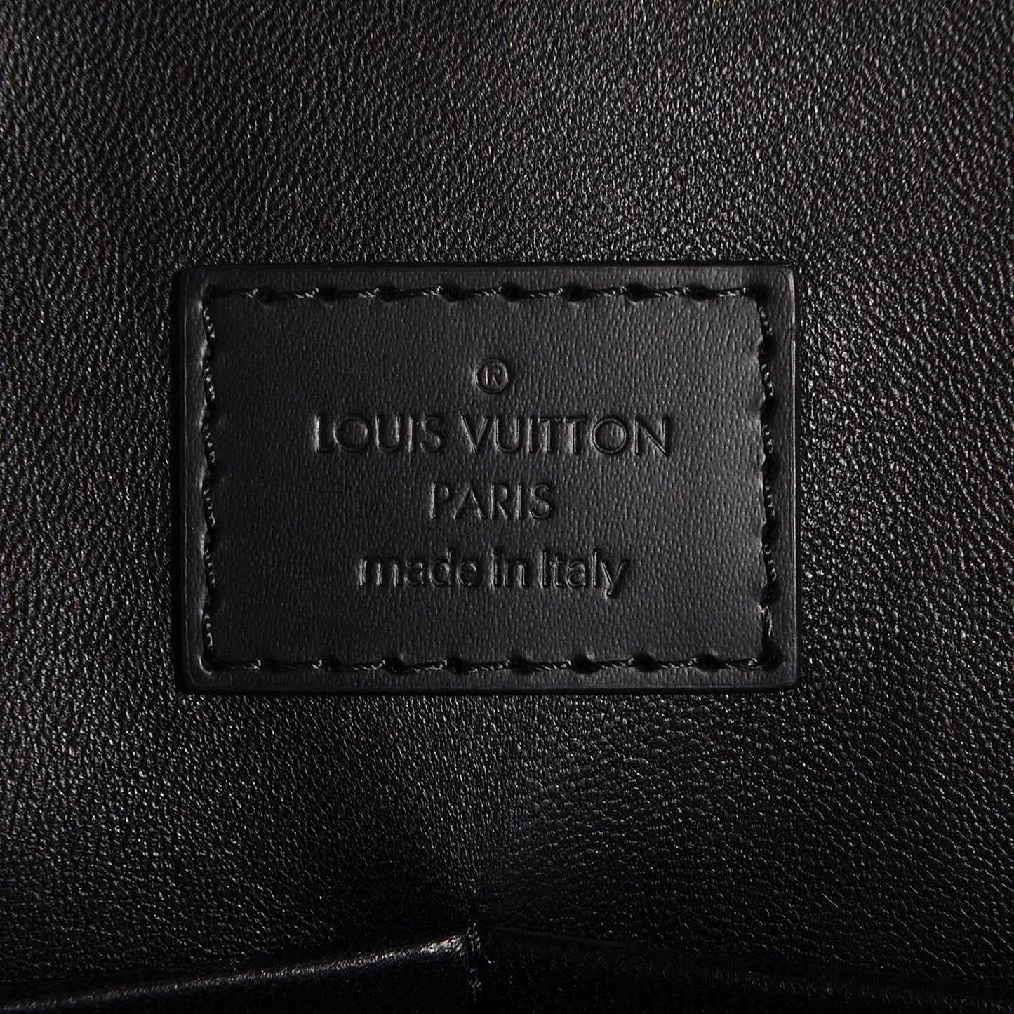 Lambskin Malletage Alma PM Red