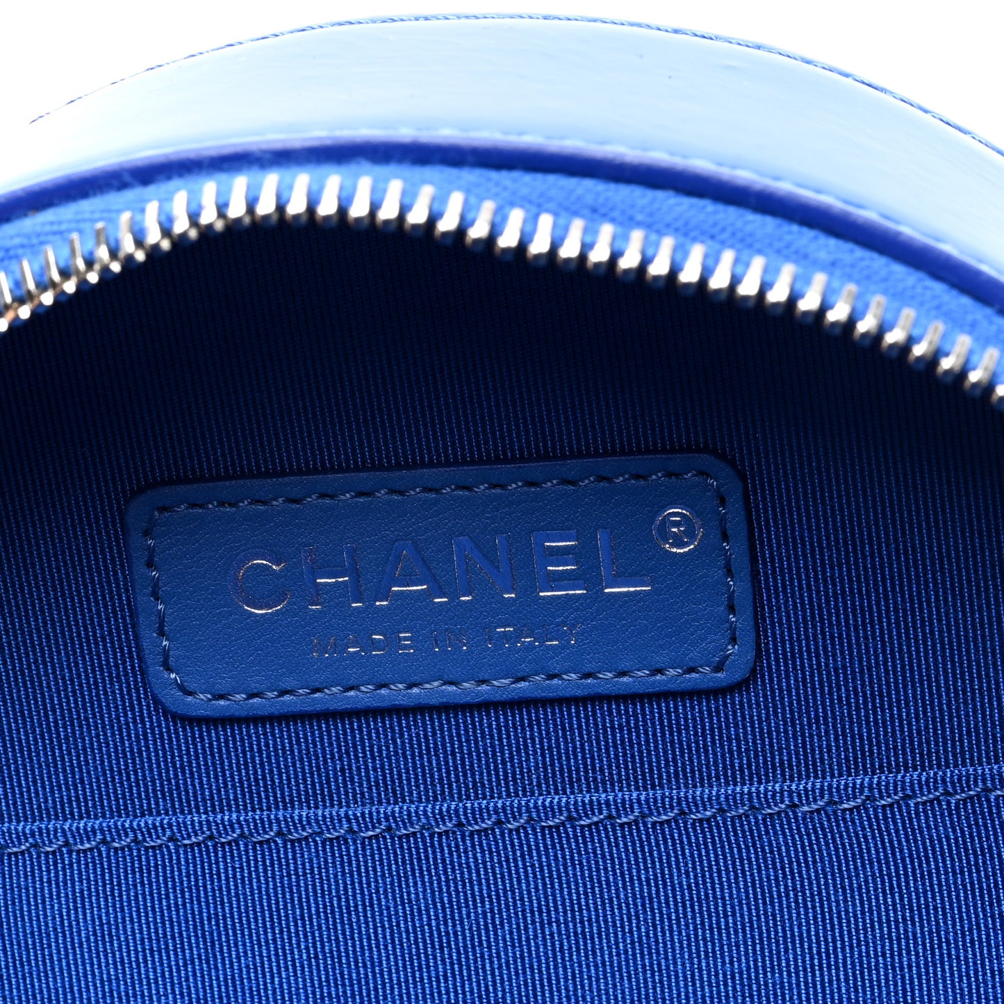 Patent Round As Earth Evening Bag Blue