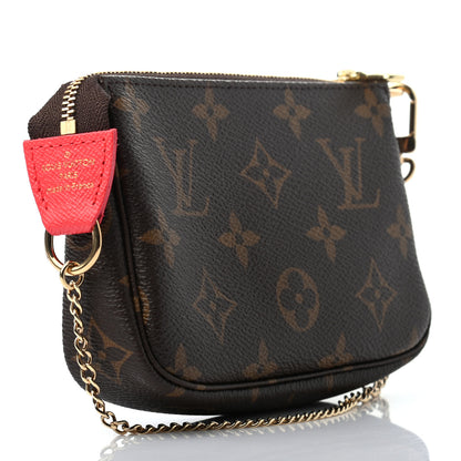 Louis Vuitton Monogram 2021 Christmas Animation London Mini Pochette Accessories Red 3 of 7